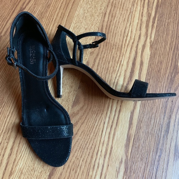 michael kors simone black